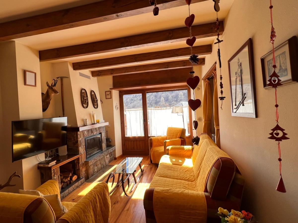 El Duplex De Espot - L'Amfitriona Apartman Kültér fotó